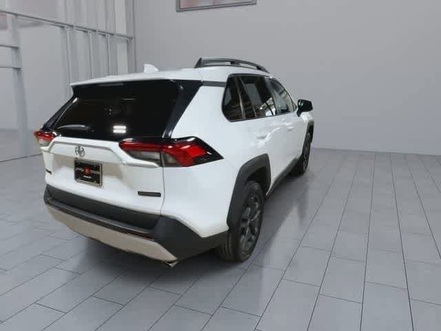 Thumbnail: 2024 Toyota RAV4 - 8