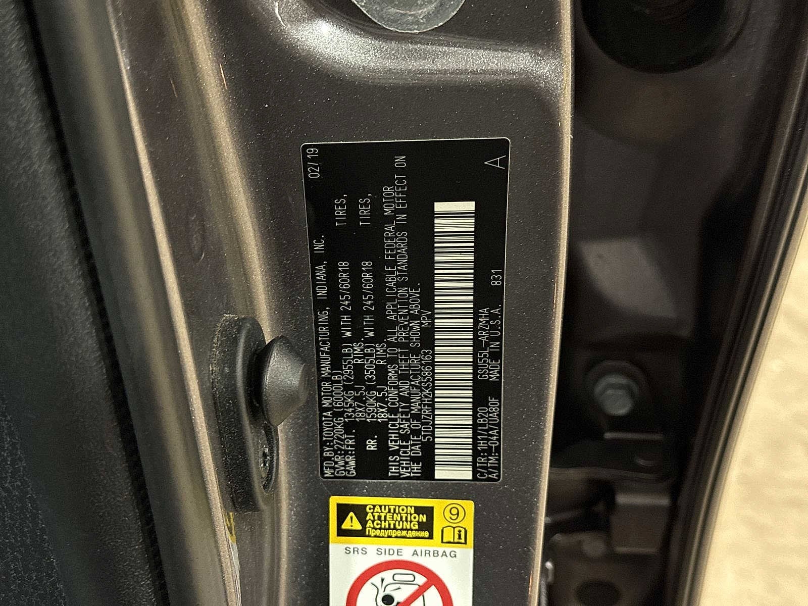 Thumbnail: 2019 Toyota Highlander - 14