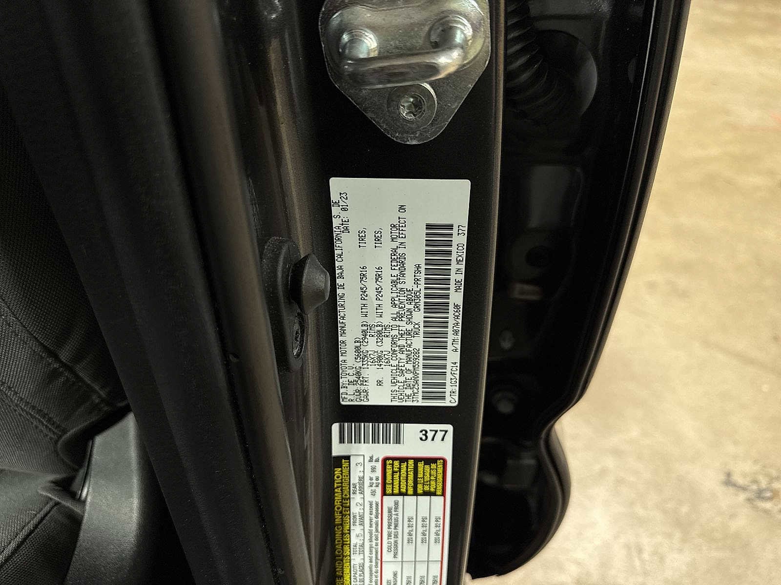 Thumbnail: 2023 Toyota Tacoma - 14