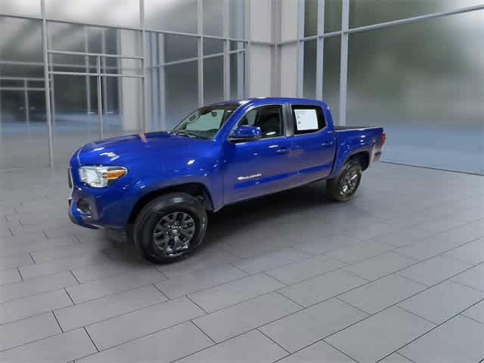 Thumbnail: 2023 Toyota Tacoma - 6