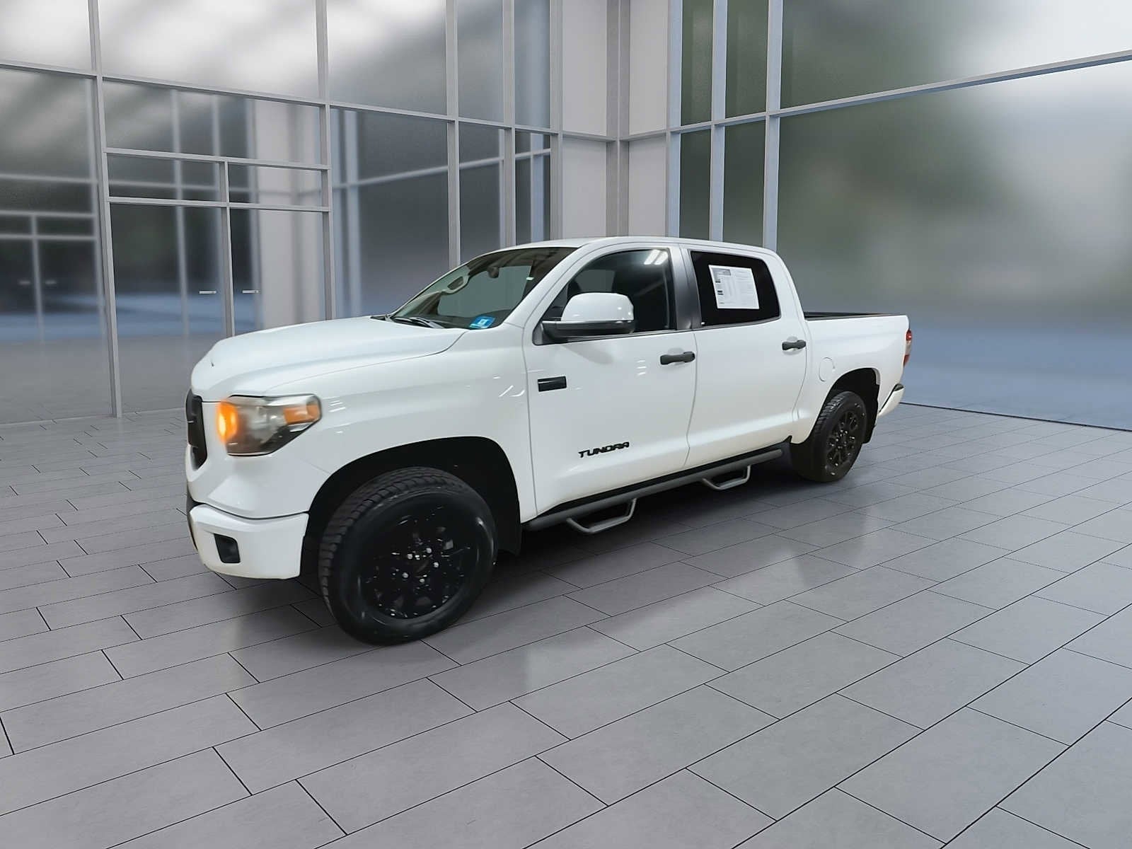 Thumbnail: 2016 Toyota Tundra - 4
