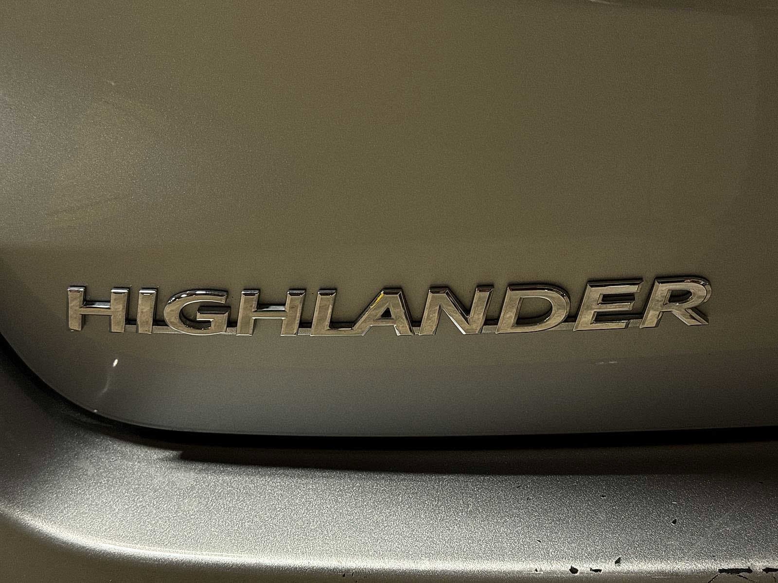 Thumbnail: 2018 Toyota Highlander - 27