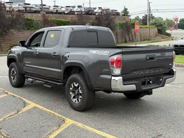Thumbnail: 2021 Toyota Tacoma - 6
