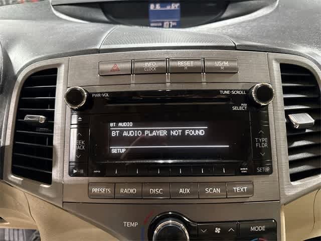 Thumbnail: 2010 Toyota Venza - 19