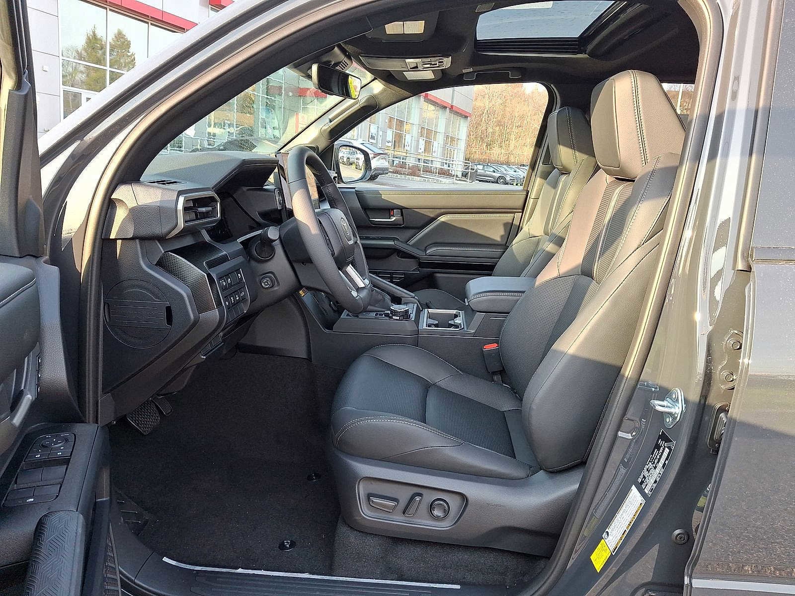 Thumbnail: 2026 Toyota 4Runner - 14