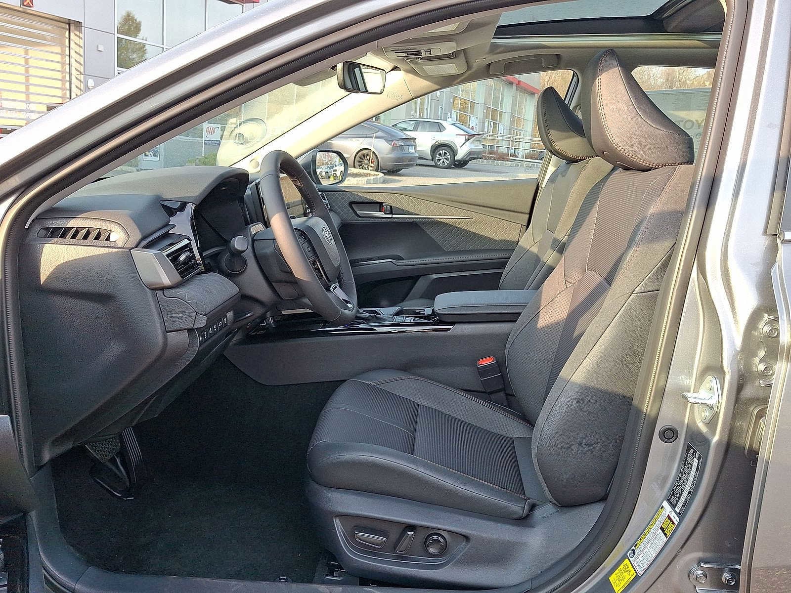 Thumbnail: 2026 Toyota Camry - 14