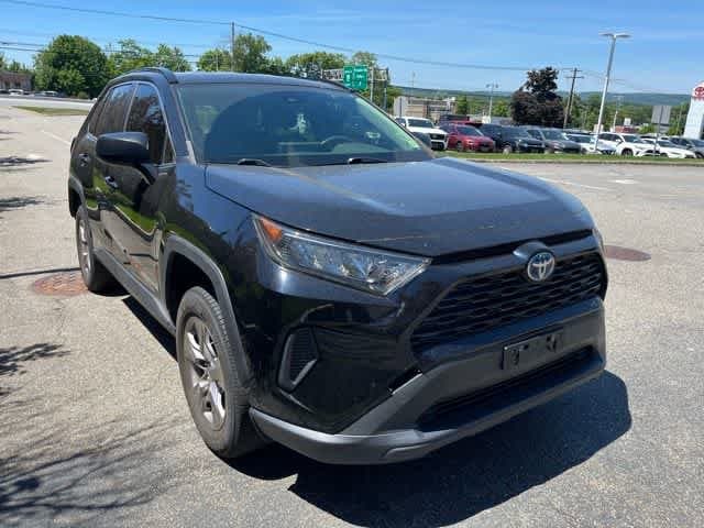 Thumbnail: 2022 Toyota RAV4 - 3