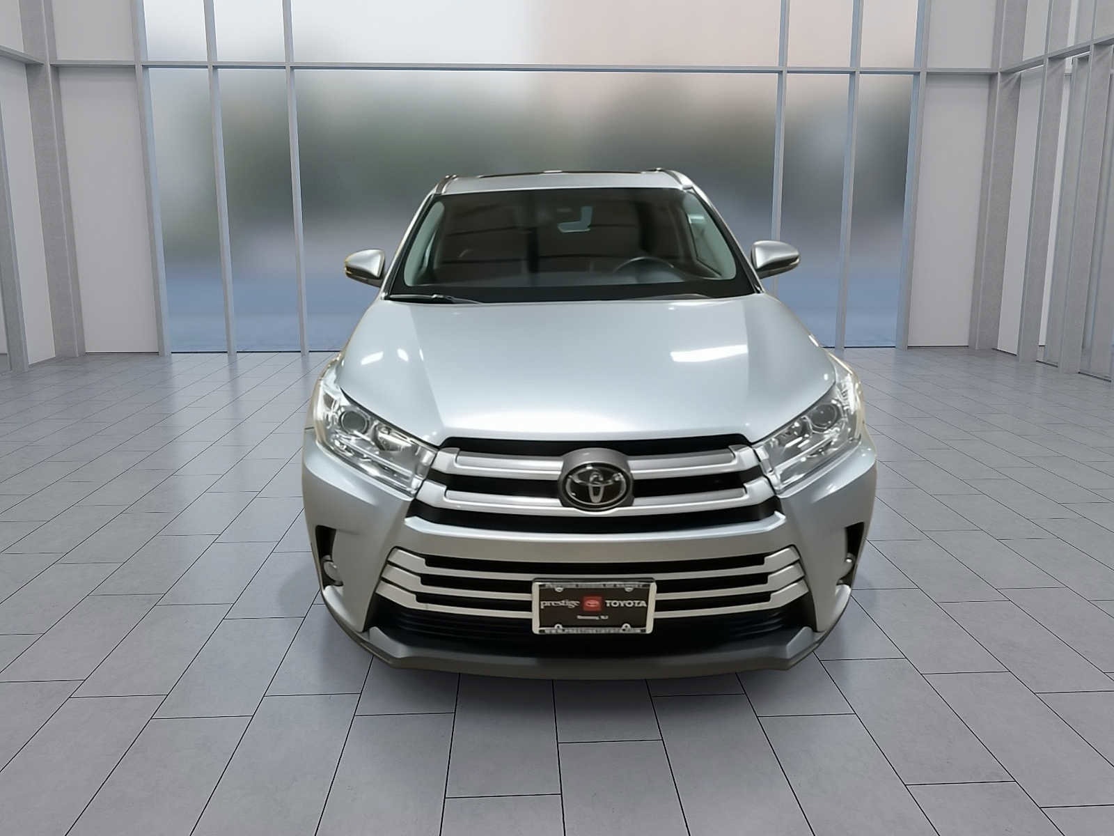 Thumbnail: 2018 Toyota Highlander - 3