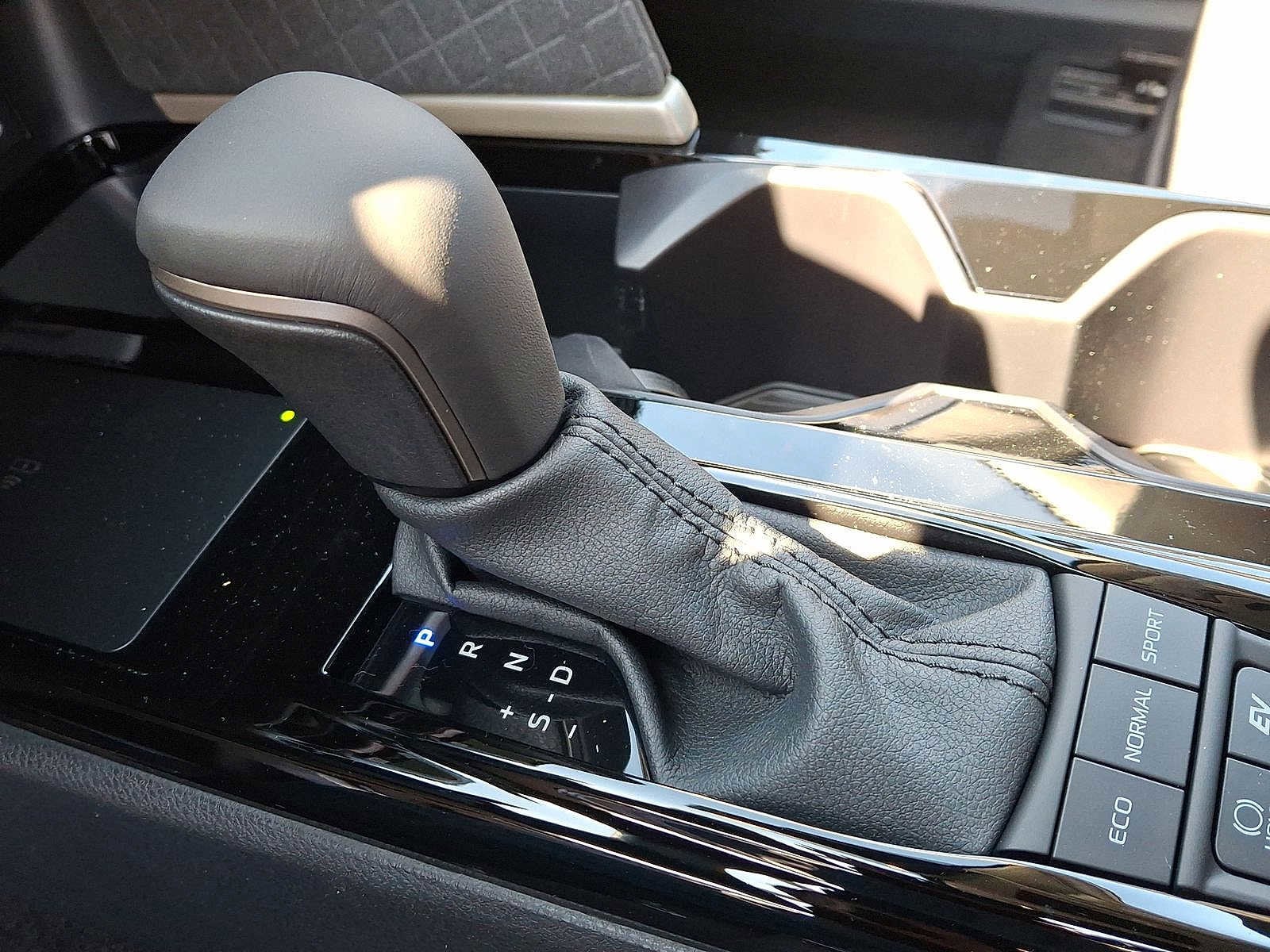 Thumbnail: 2026 Toyota Camry - 15