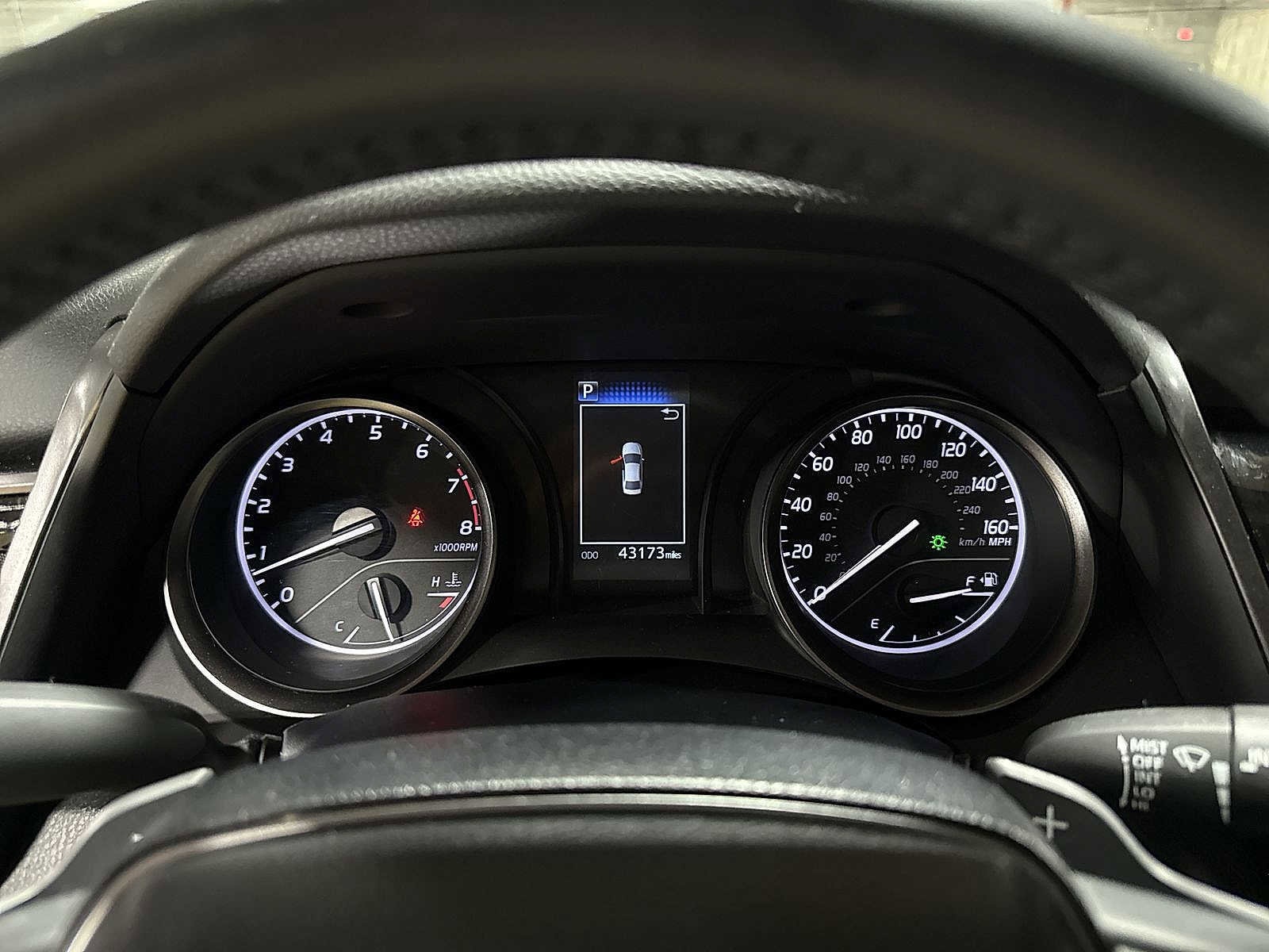 Thumbnail: 2023 Toyota Camry - 31