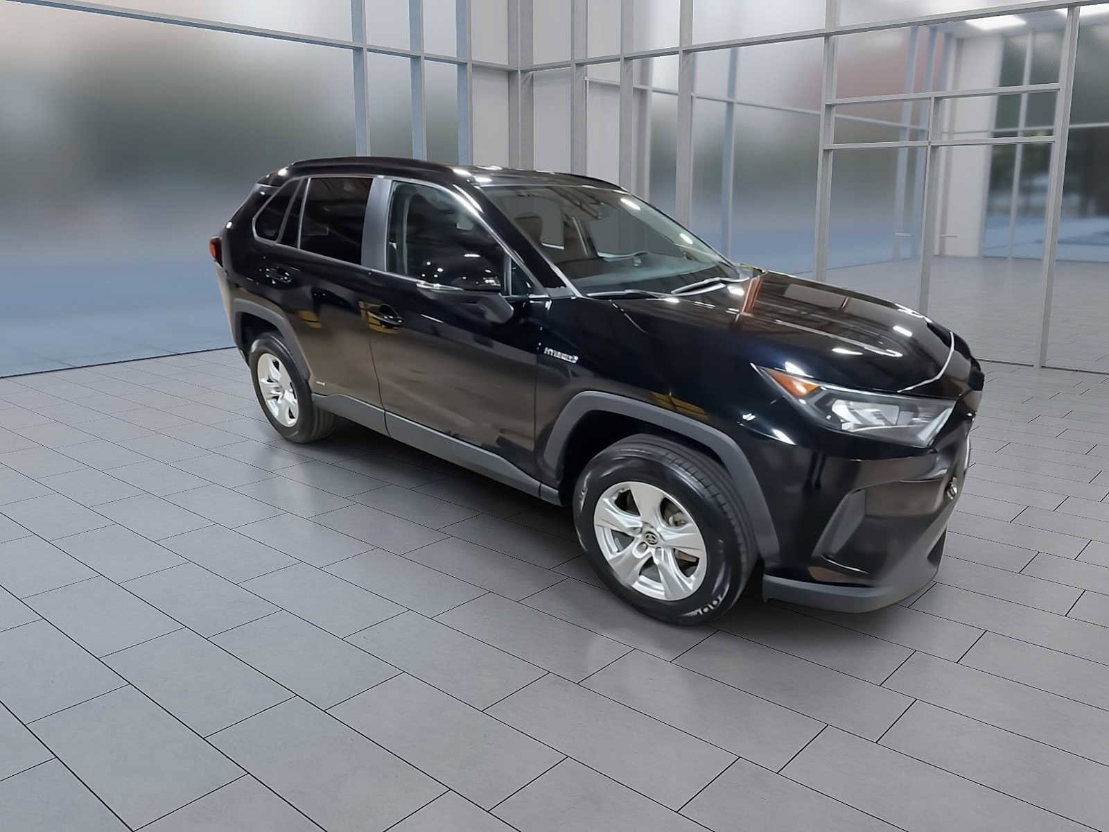Thumbnail: 2021 Toyota RAV4 - 2