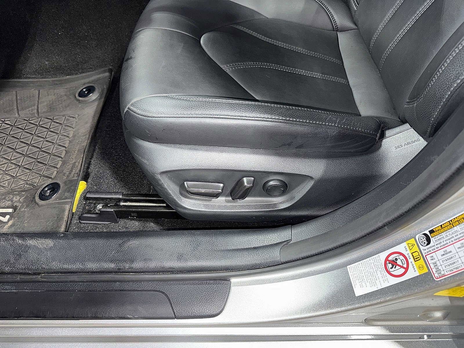 Thumbnail: 2019 Toyota Avalon - 22