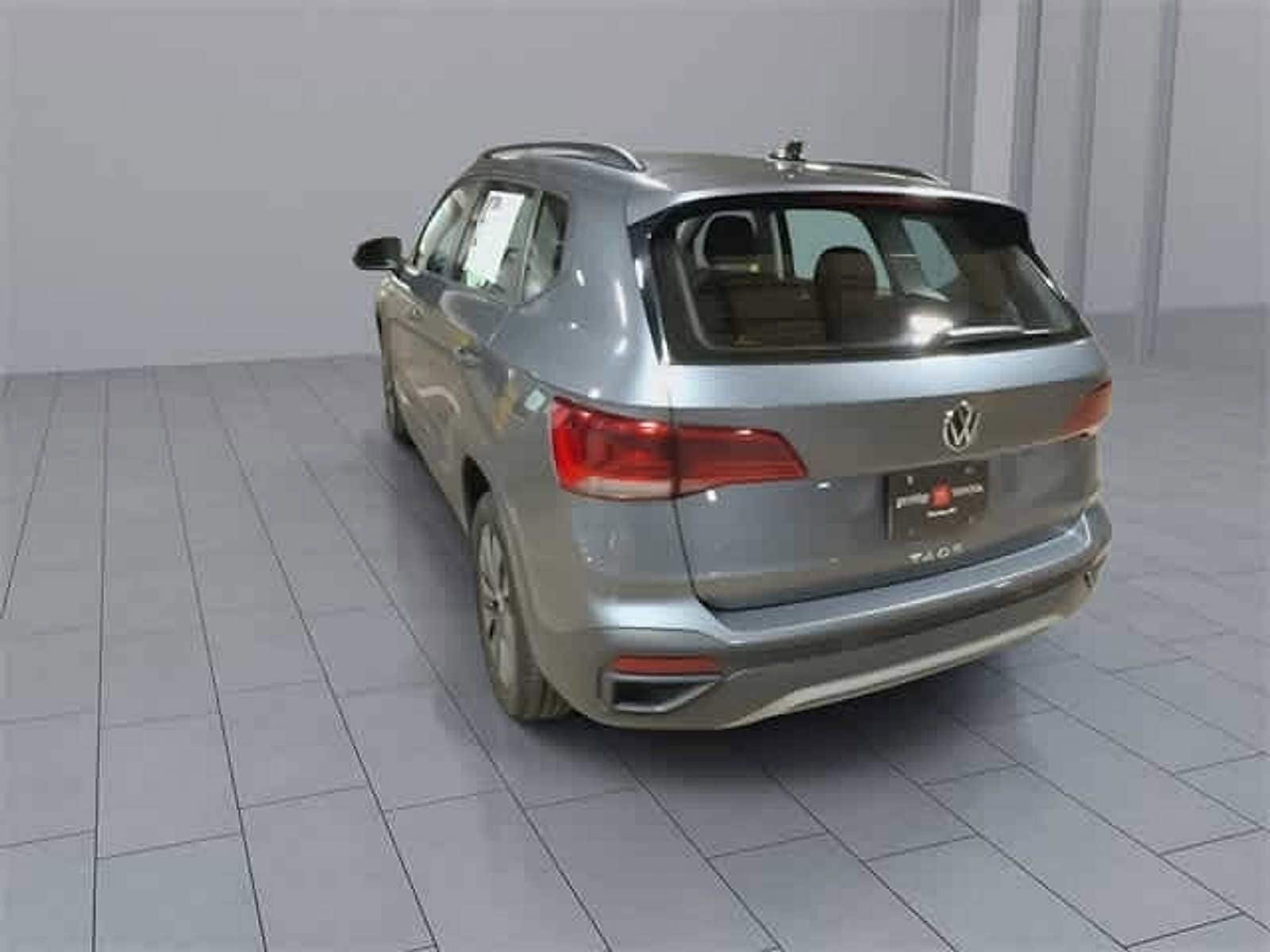 Thumbnail: 2023 Volkswagen Taos - 9