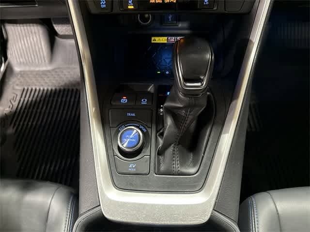 Thumbnail: 2022 Toyota RAV4 - 33