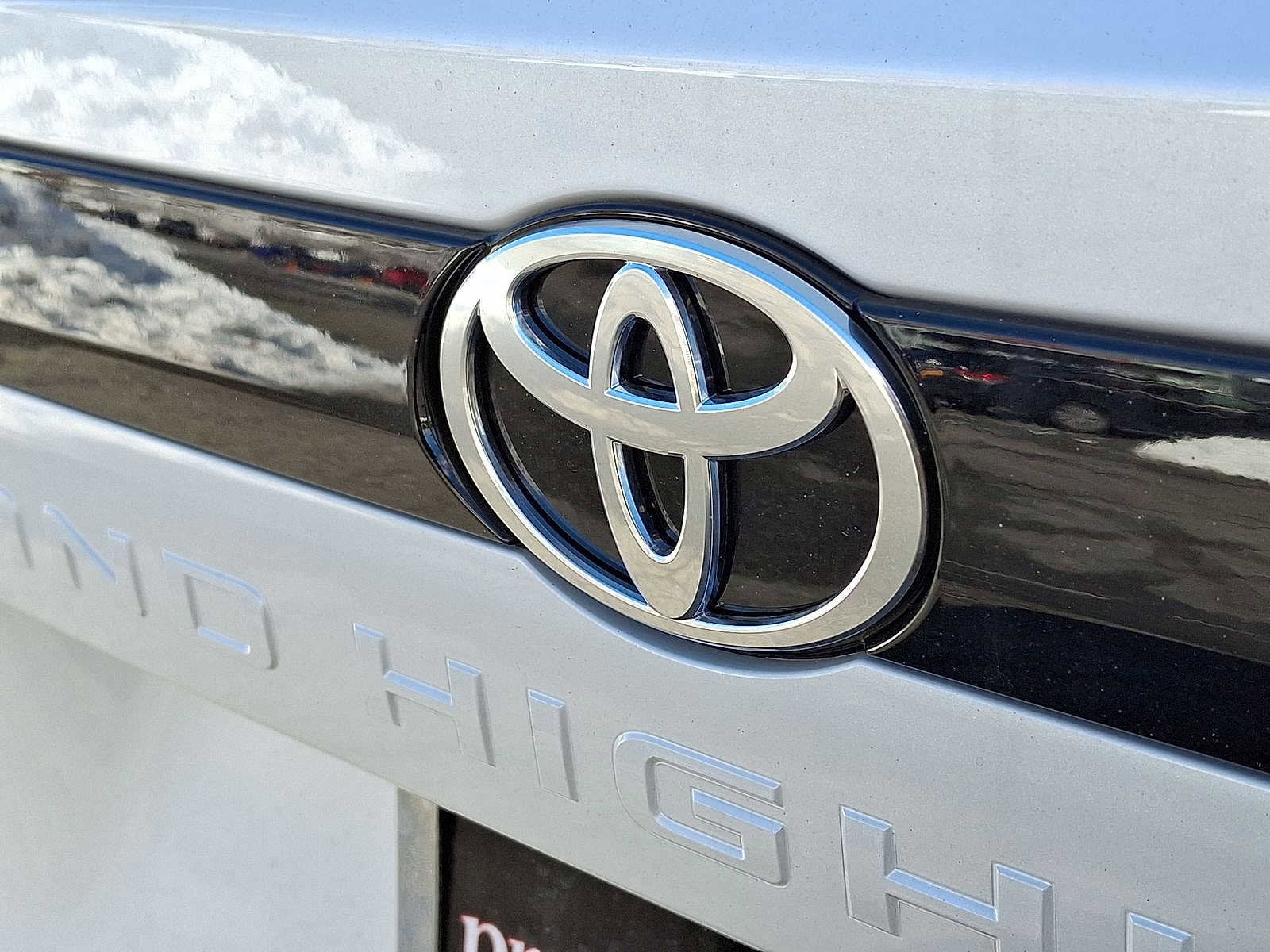 Thumbnail: 2026 Toyota Grand Highlander - 19