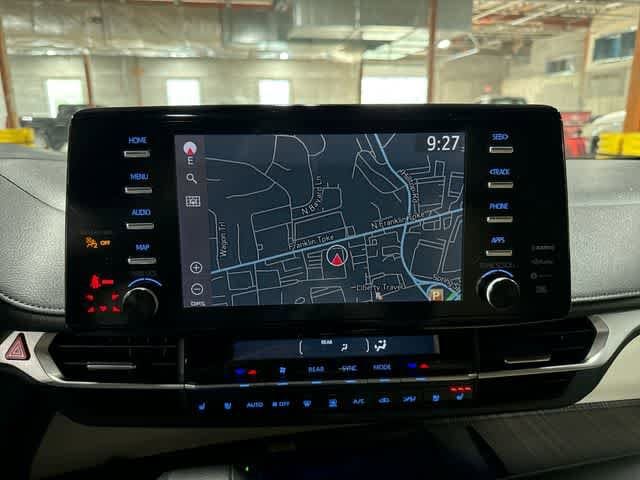 Thumbnail: 2023 Toyota Sienna - 21