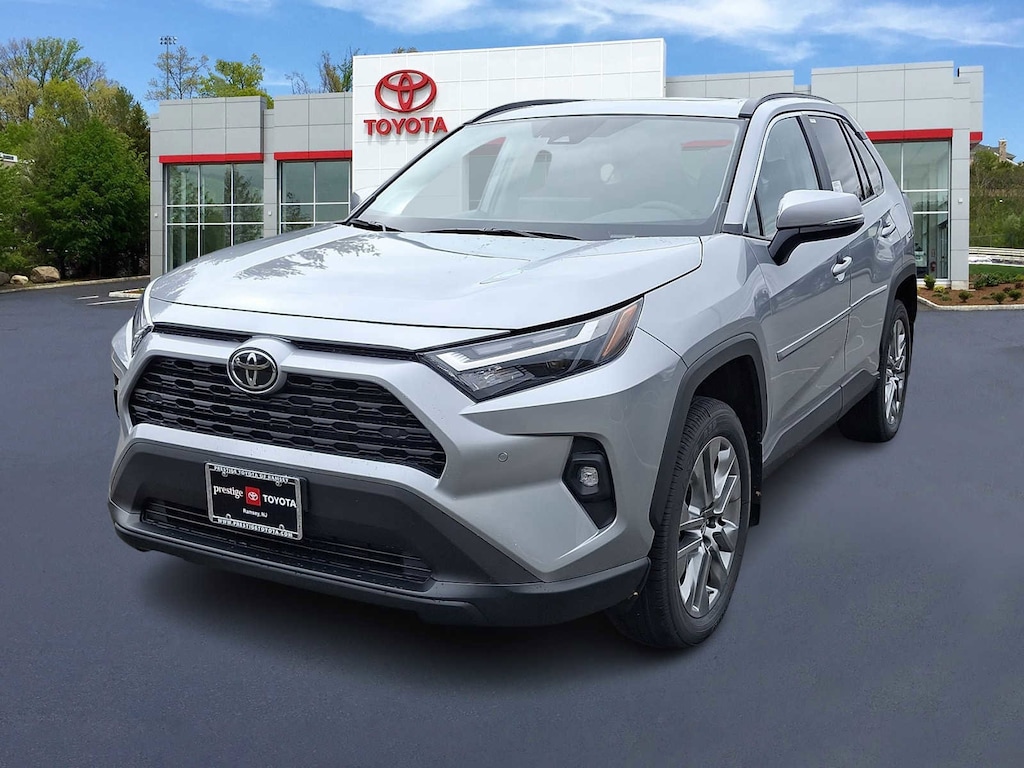 New 2025 Toyota RAV4 XLE Premium XLE PREM AWD SUV