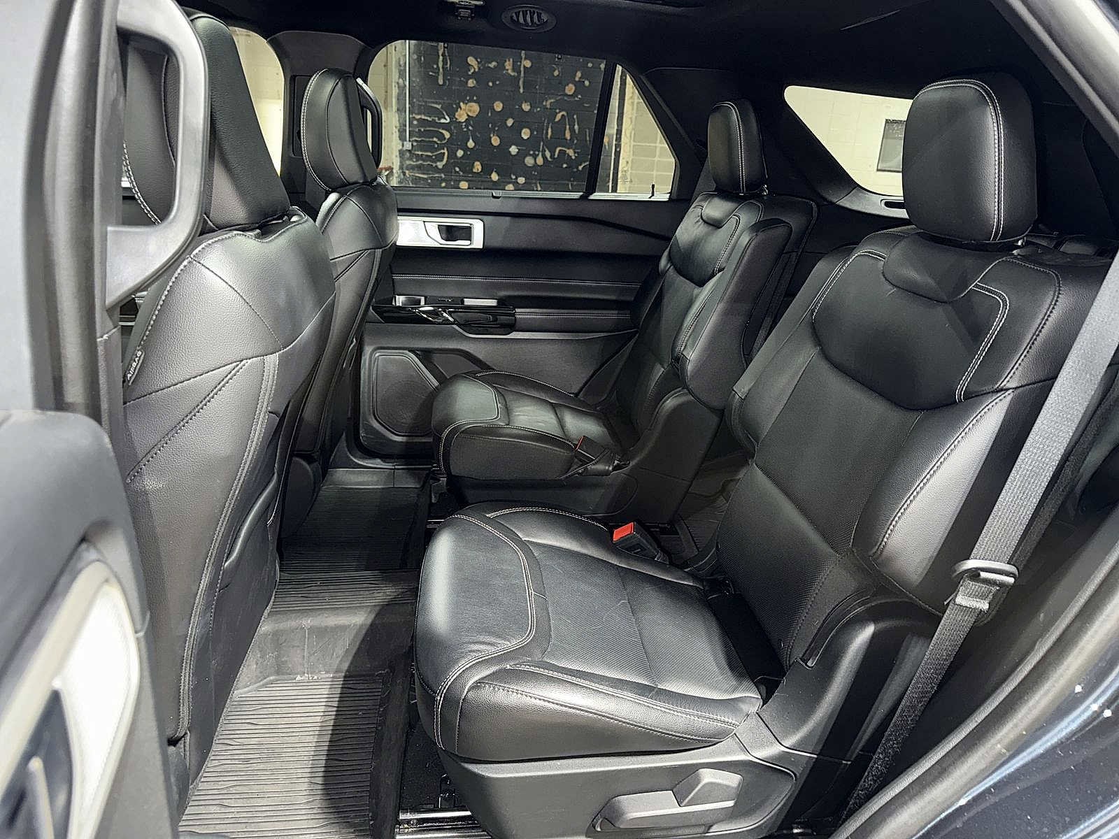 Thumbnail: 2022 Ford Explorer - 17