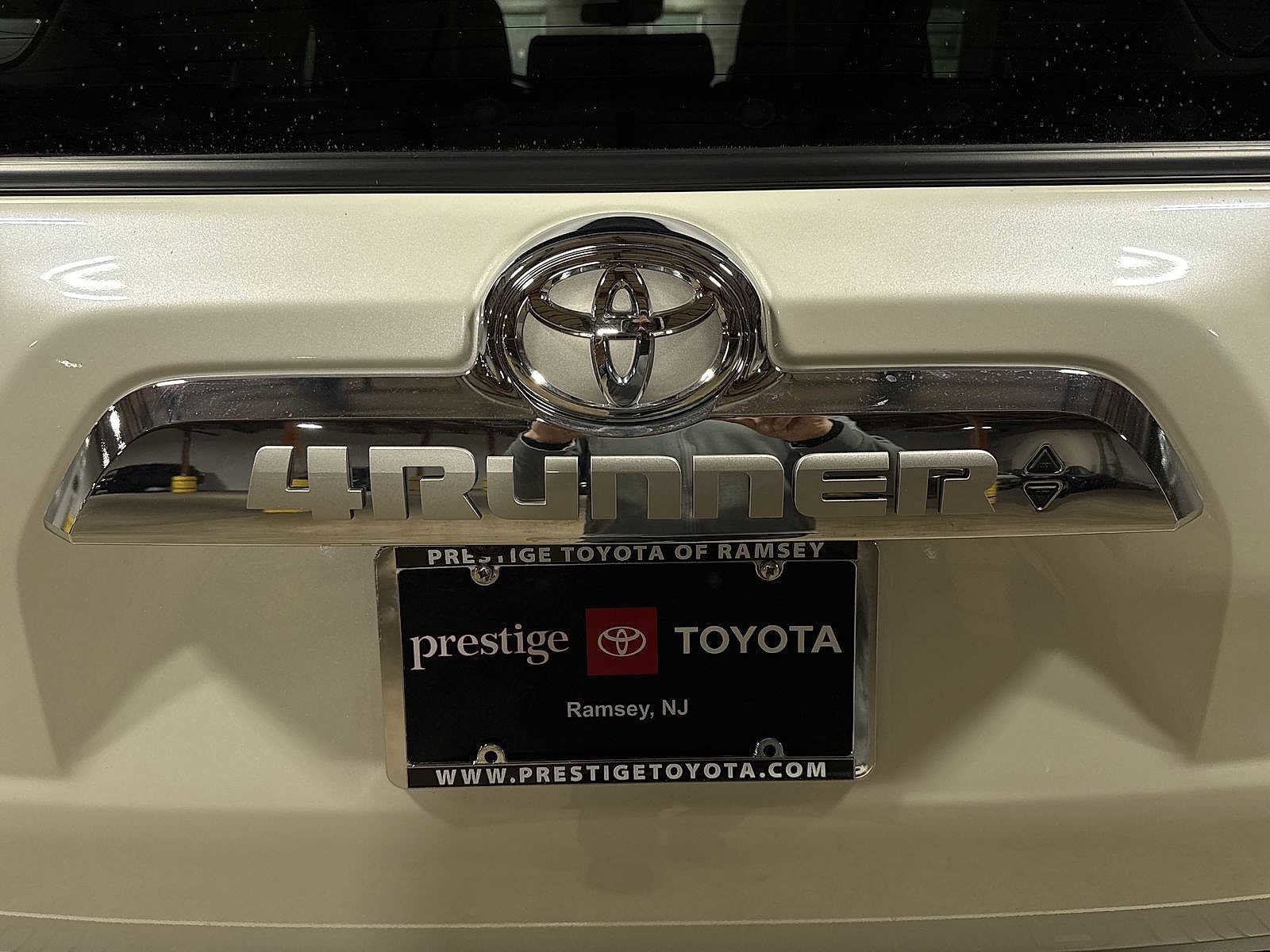 Thumbnail: 2023 Toyota 4Runner - 28