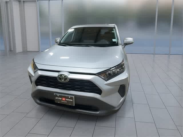 Thumbnail: 2022 Toyota RAV4 - 3