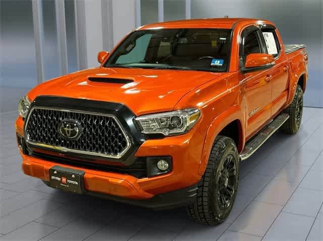 Thumbnail: 2018 Toyota Tacoma - 1
