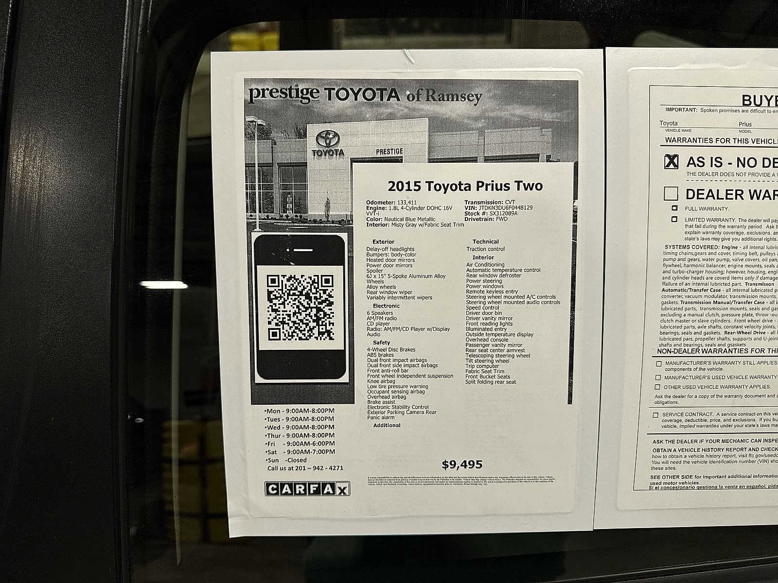 Thumbnail: 2015 Toyota Prius - 13