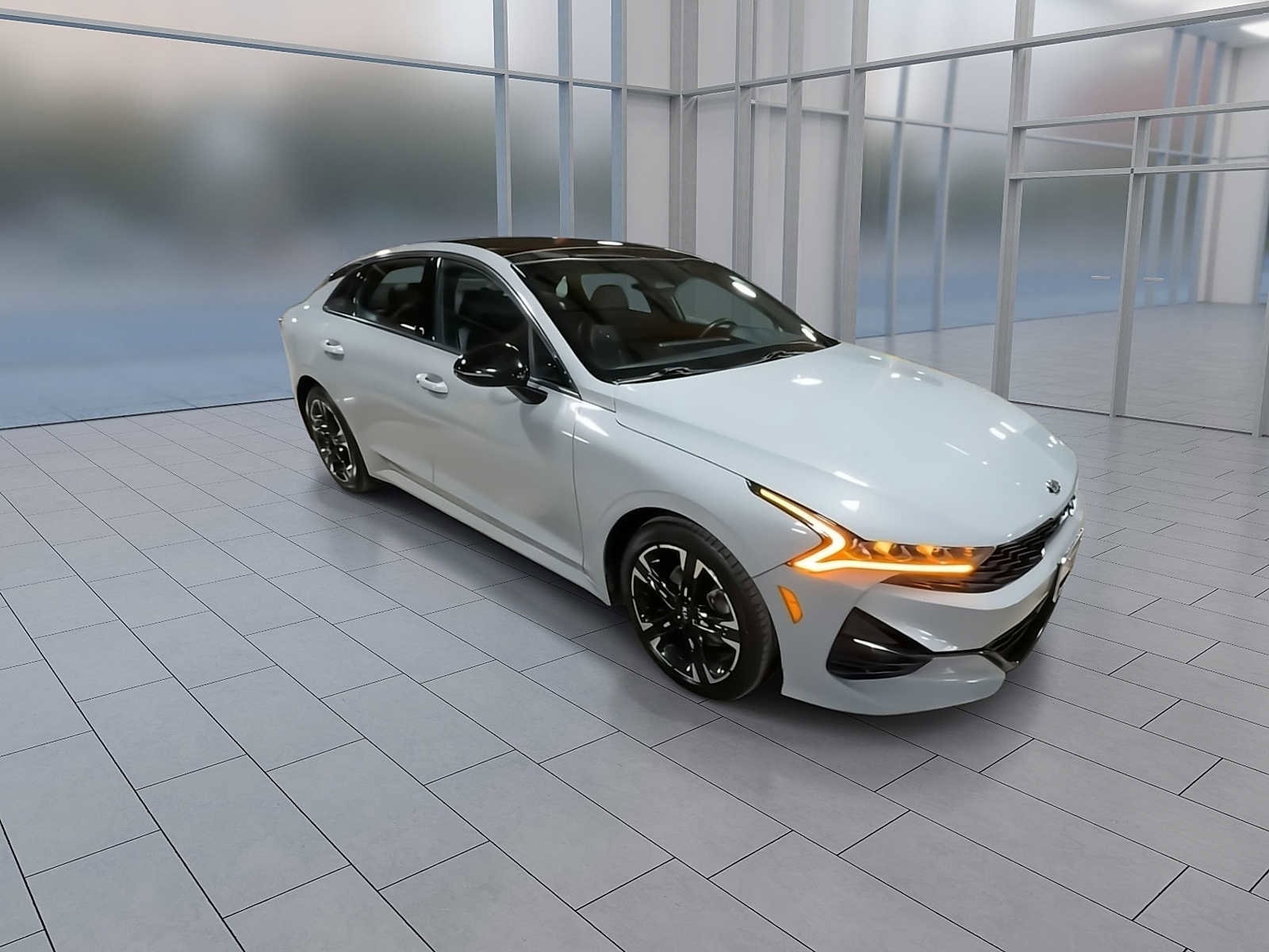 Thumbnail: 2021 Kia K5 - 2