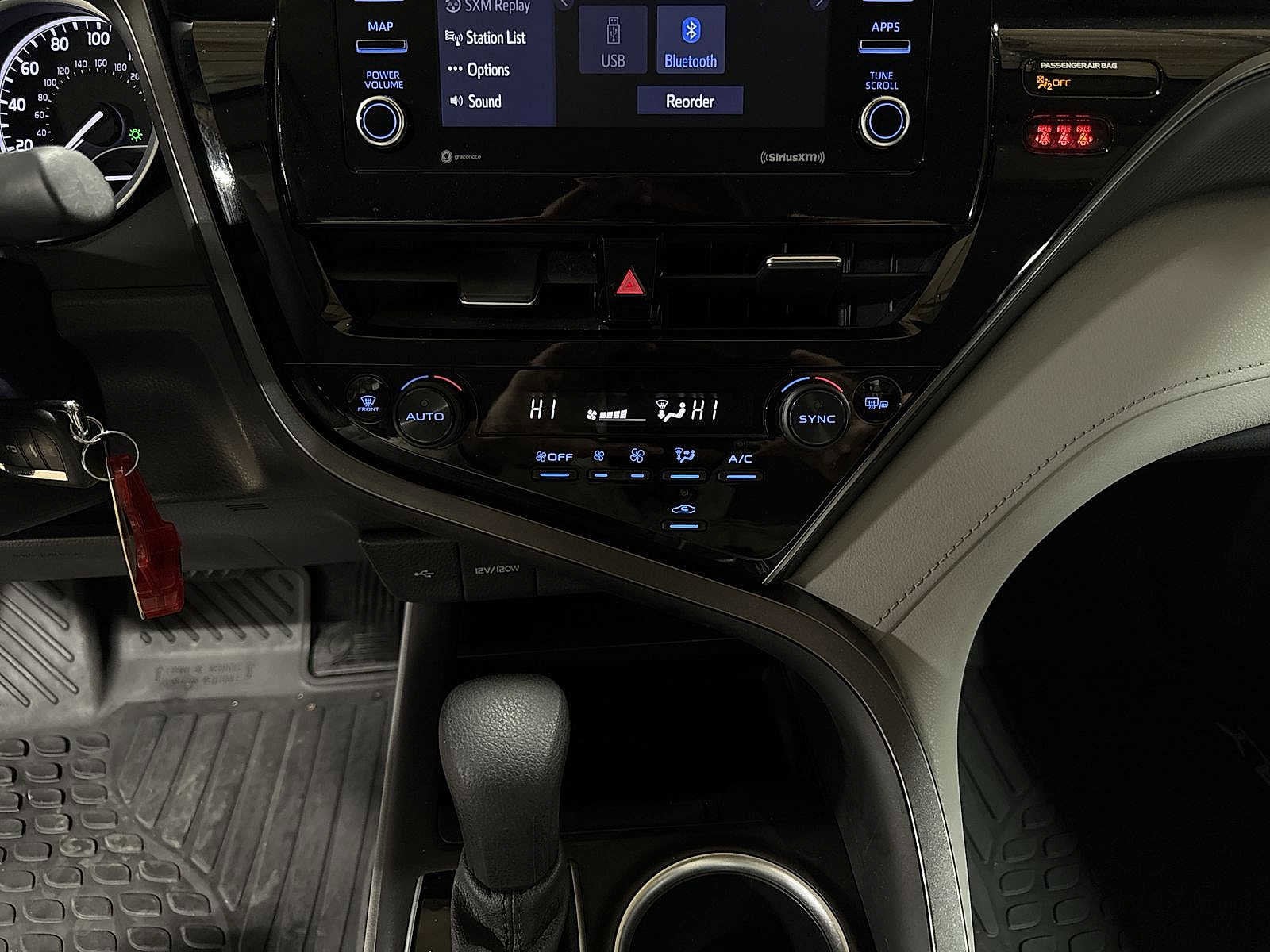 Thumbnail: 2023 Toyota Camry - 21