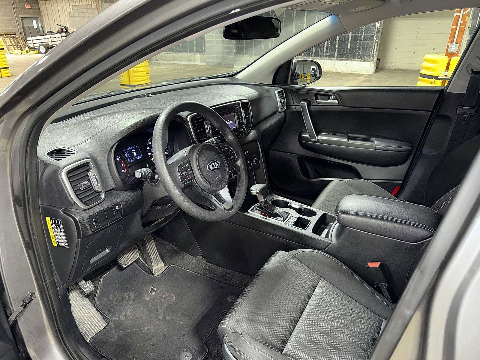 Thumbnail: 2017 Kia Sportage - 27