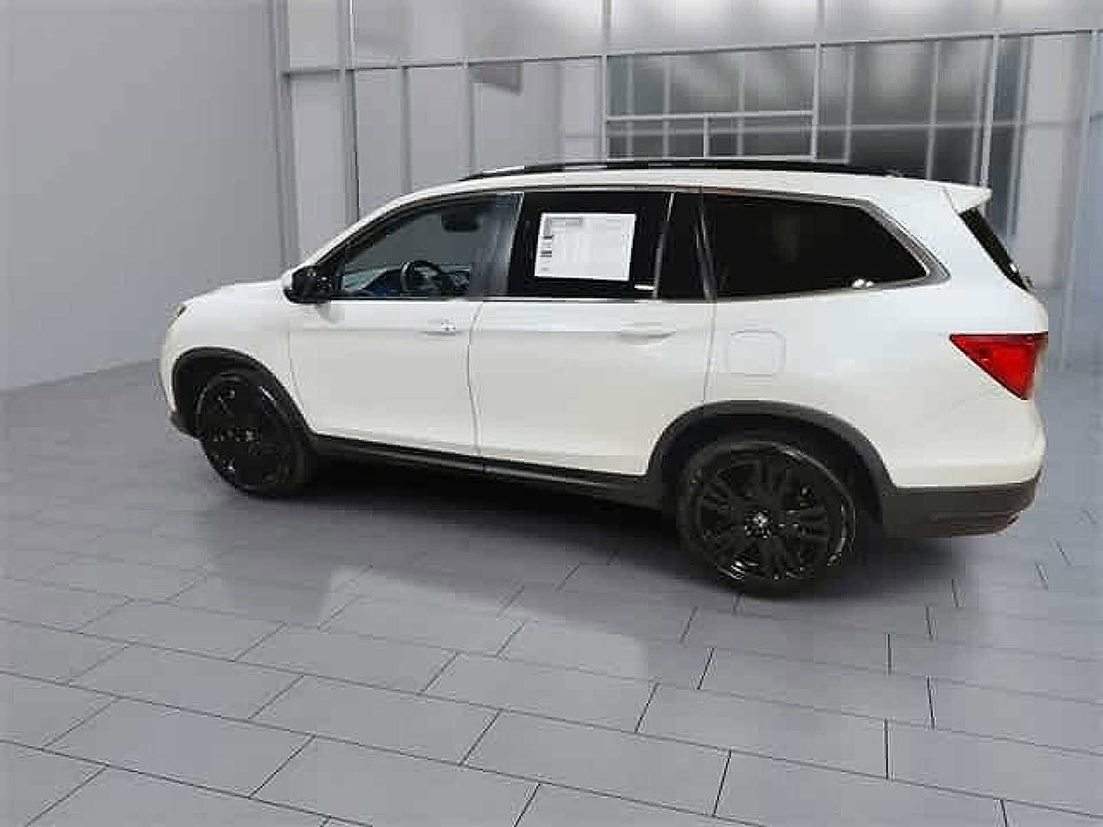 Thumbnail: 2022 Honda Pilot - 8