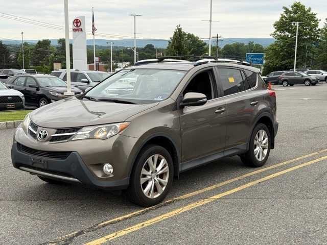 Thumbnail: 2015 Toyota RAV4 - 1