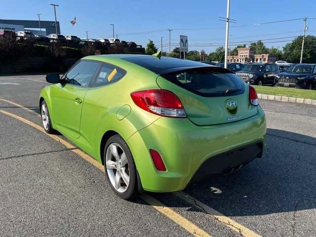 Thumbnail: 2012 Hyundai Veloster - 6