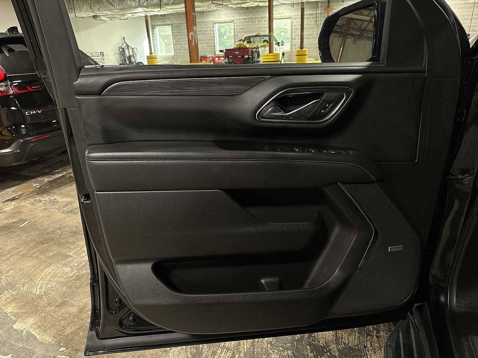 Thumbnail: 2023 GMC Yukon - 30