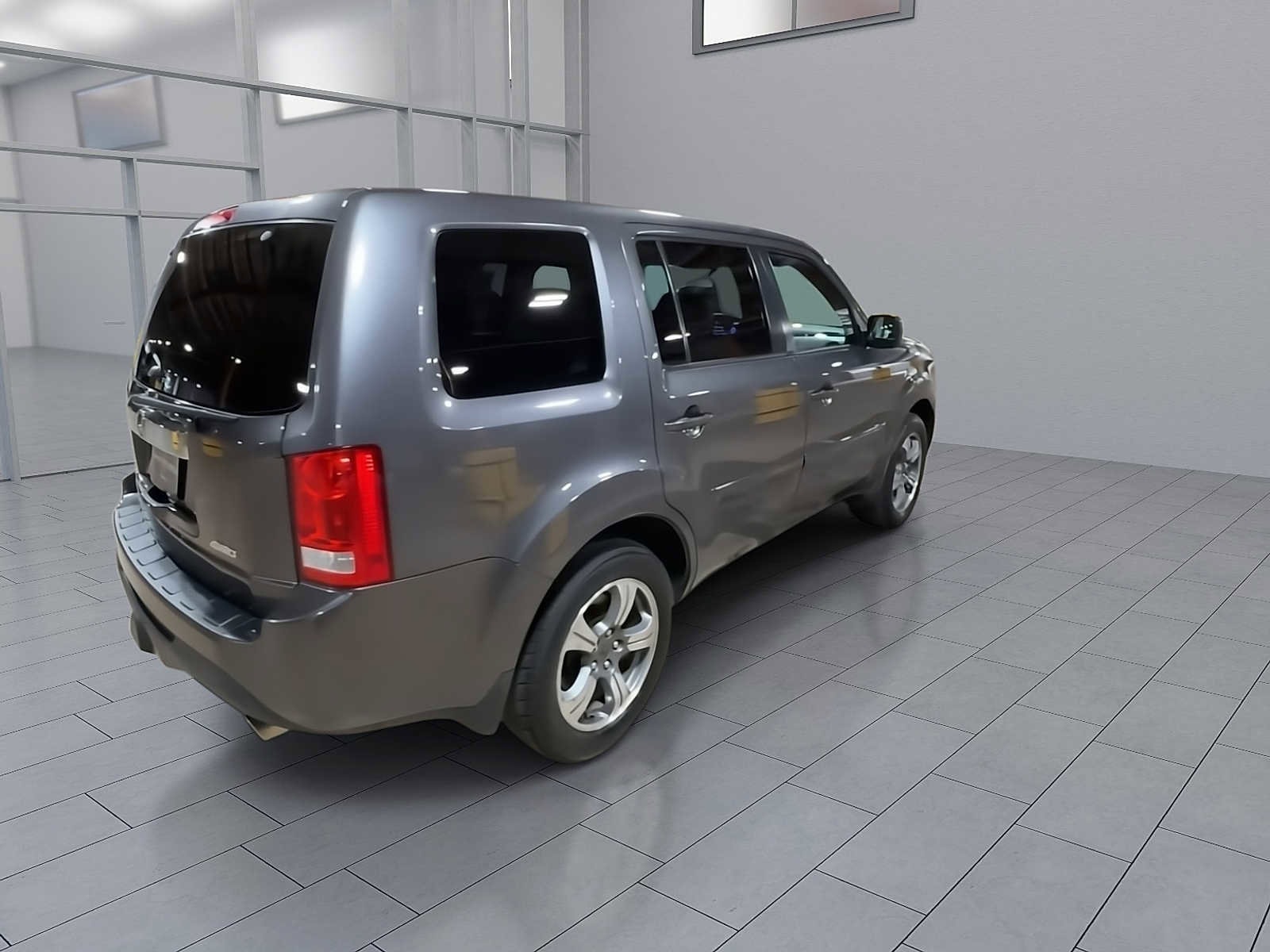 Thumbnail: 2015 Honda Pilot - 8