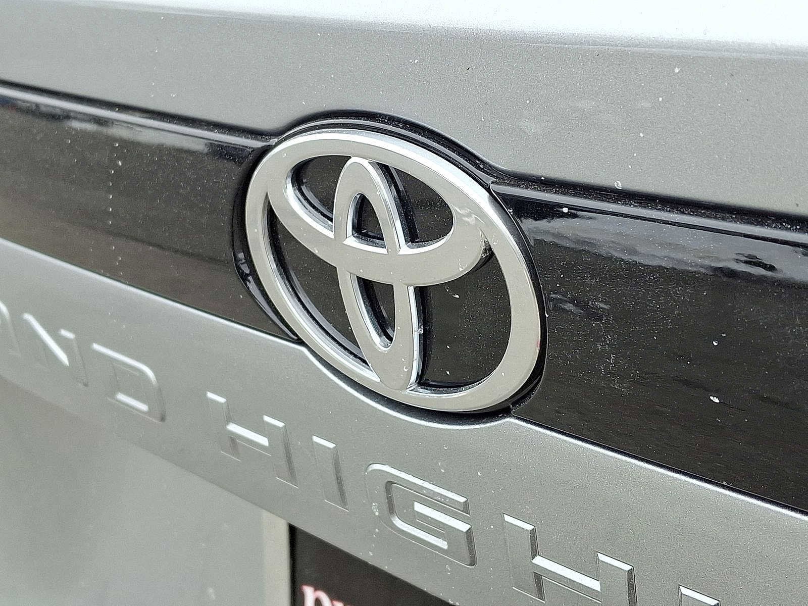 Thumbnail: 2026 Toyota Grand Highlander - 19