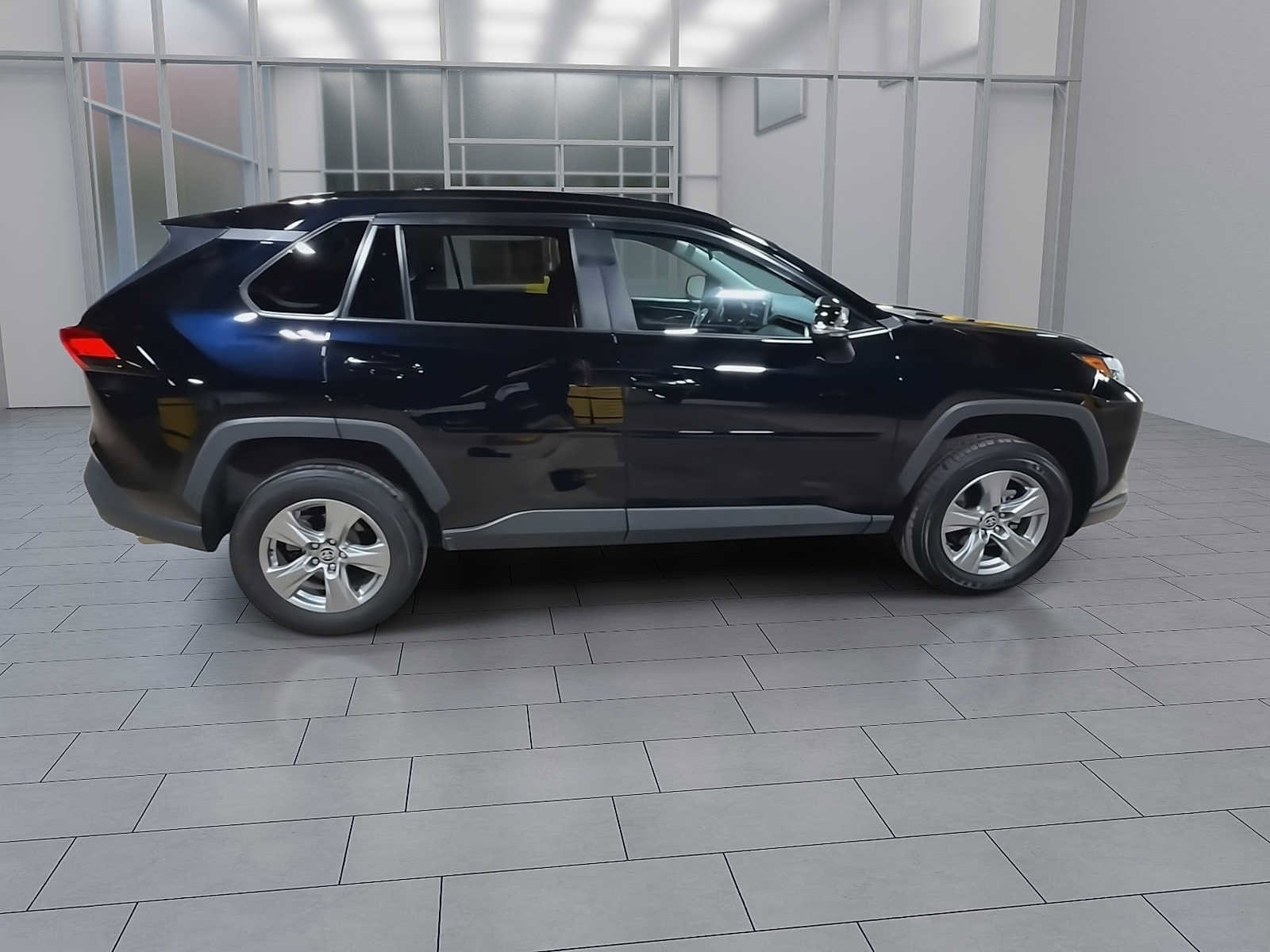 Thumbnail: 2024 Toyota RAV4 - 9