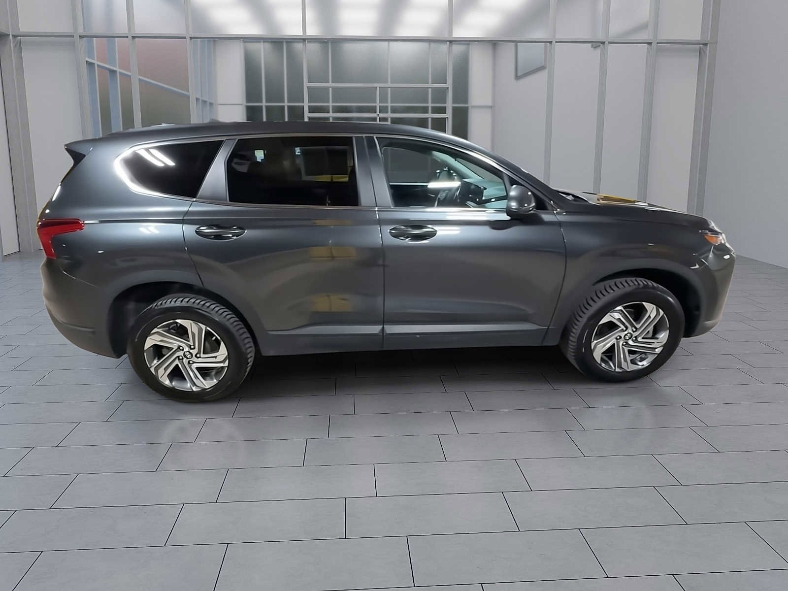 Thumbnail: 2023 Hyundai Santa Fe - 9