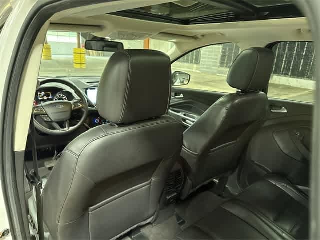 Thumbnail: 2017 Ford Escape - 31