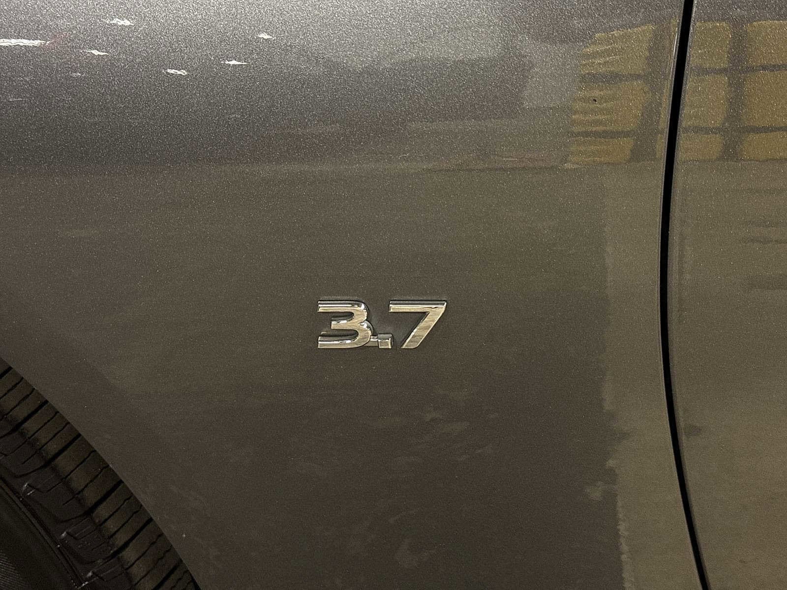 Thumbnail: 2015 INFINITI Q50 - 27