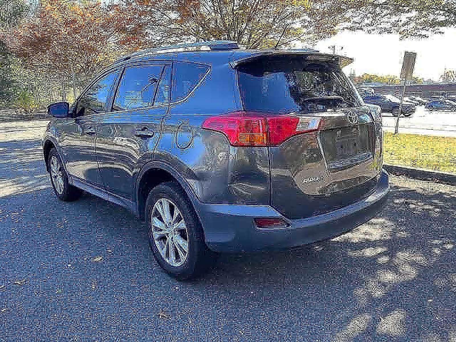 Thumbnail: 2015 Toyota RAV4 - 6