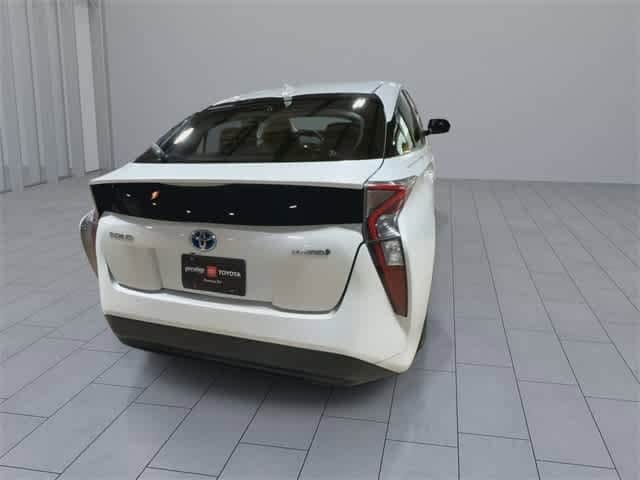 Thumbnail: 2017 Toyota Prius - 8