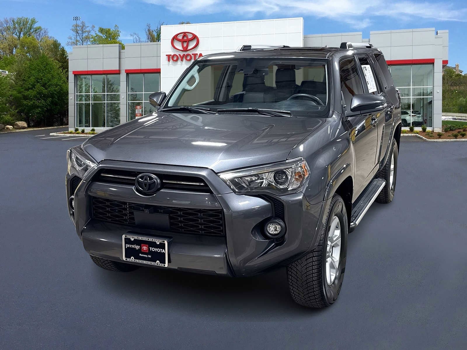 2023 Toyota 4Runner SR5 Premium 4WD V6's photo