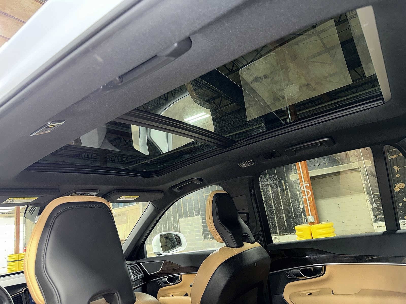 Thumbnail: 2019 Volvo XC90 - 26