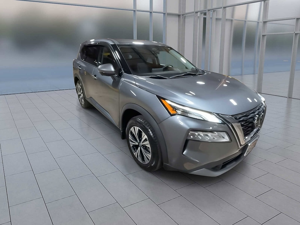 Used 2021 Nissan Rogue SV SUV