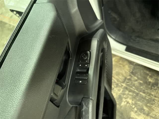 2024 Toyota Tacoma SR 21