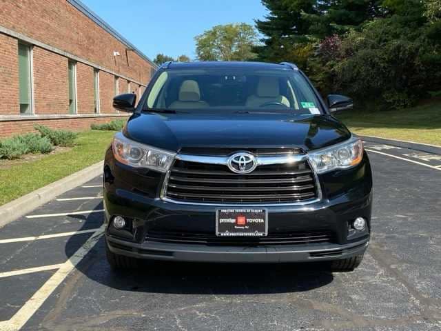 Used 2014 Toyota Highlander XLE with VIN 5TDJKRFH1ES059689 for sale in Ramsey, NJ