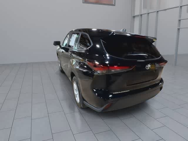 Thumbnail: 2024 Toyota Highlander - 7