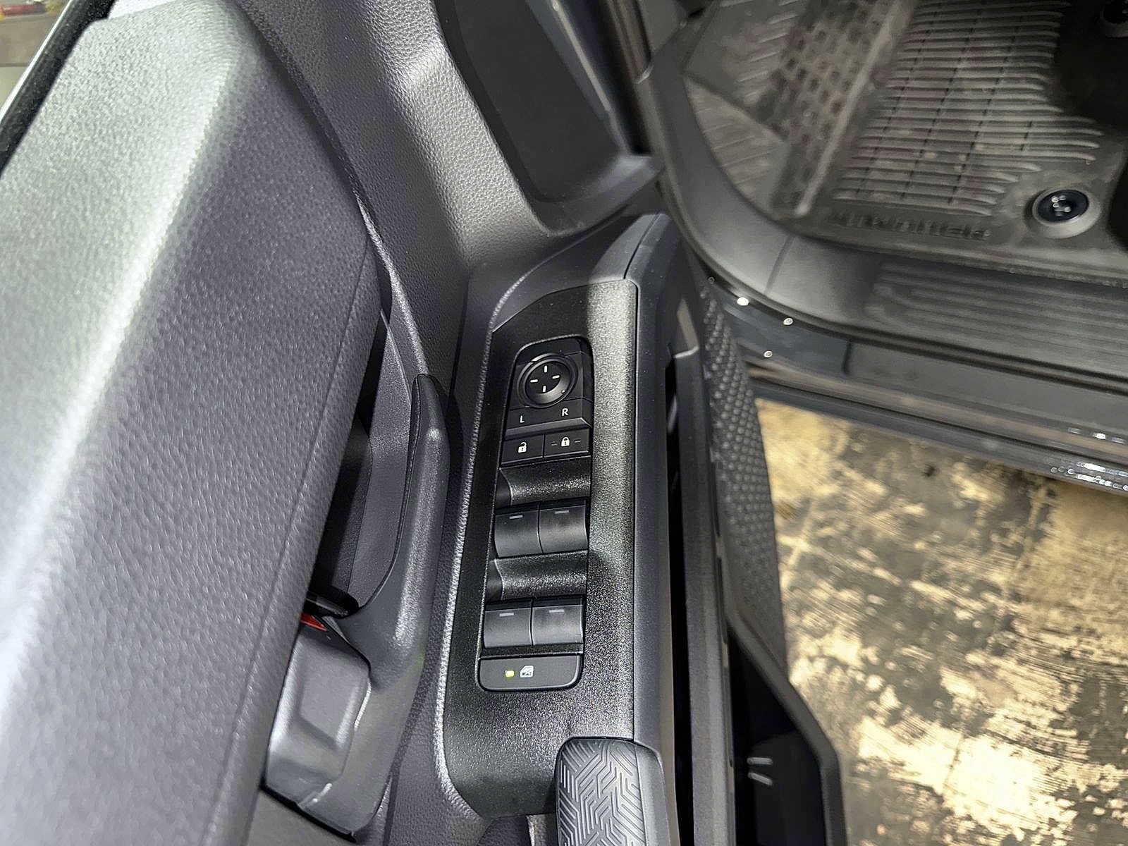 Thumbnail: 2025 Toyota 4Runner - 22