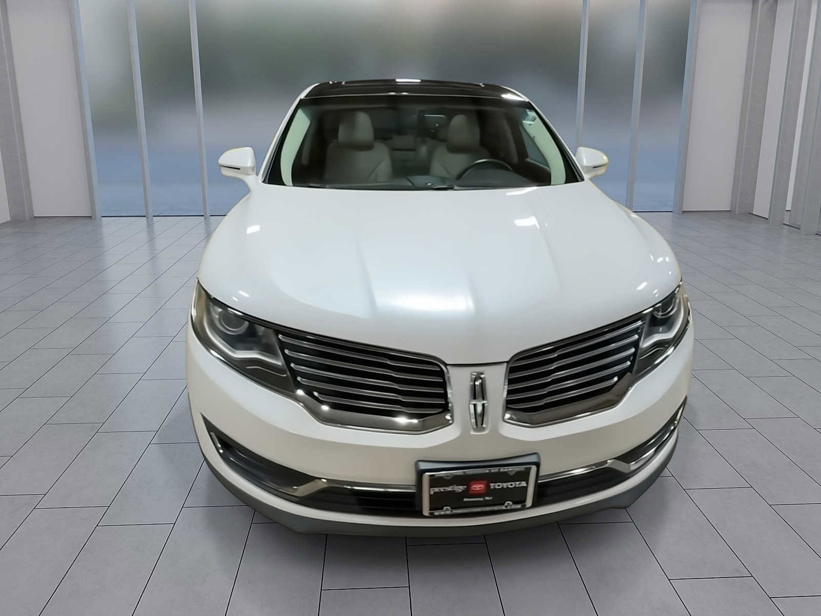 Thumbnail: 2016 Lincoln MKX - 3