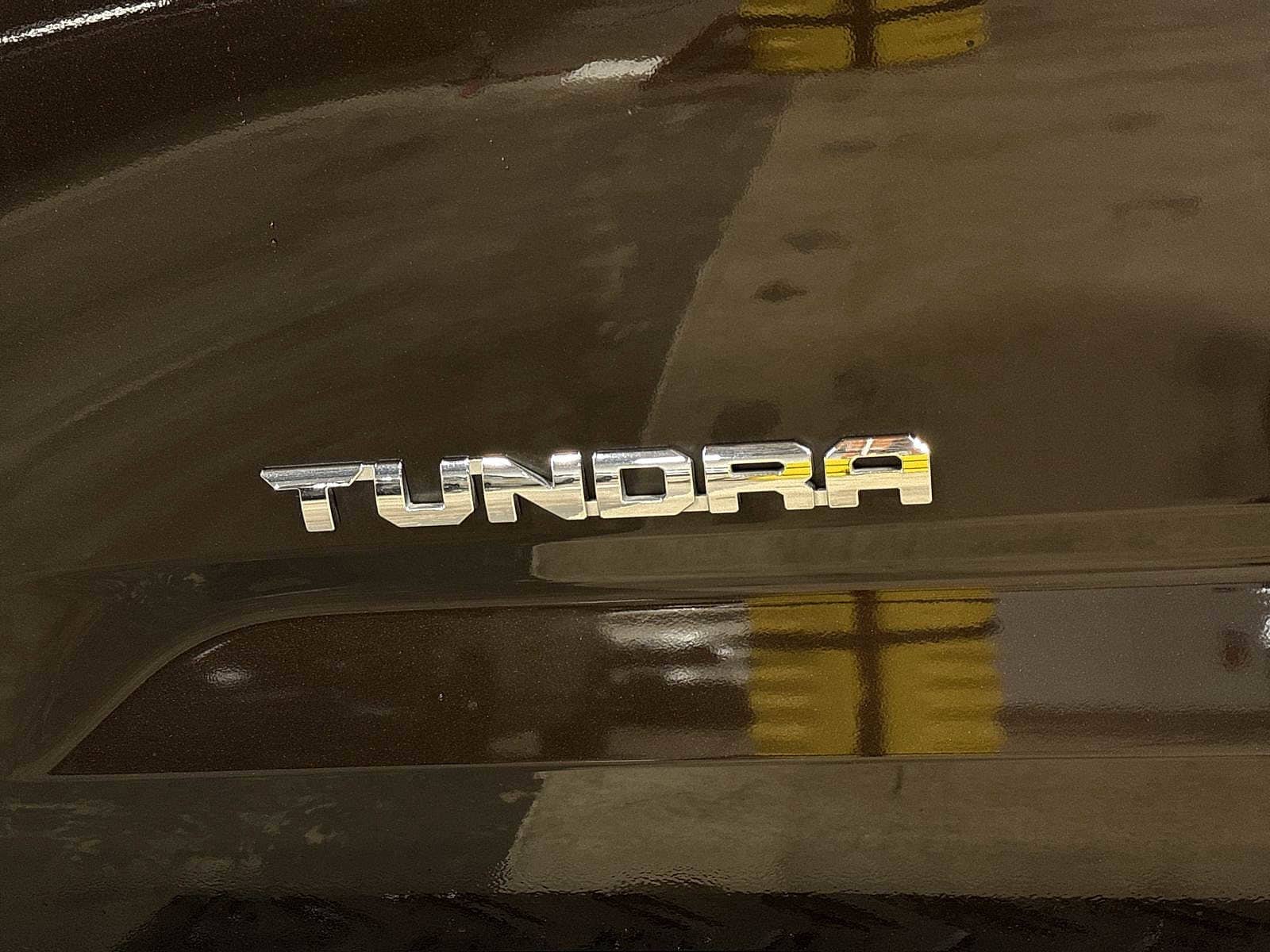 Thumbnail: 2022 Toyota Tundra - 25
